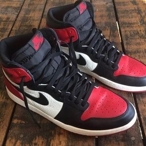 Air Jordan Retro High OG Bred Toe